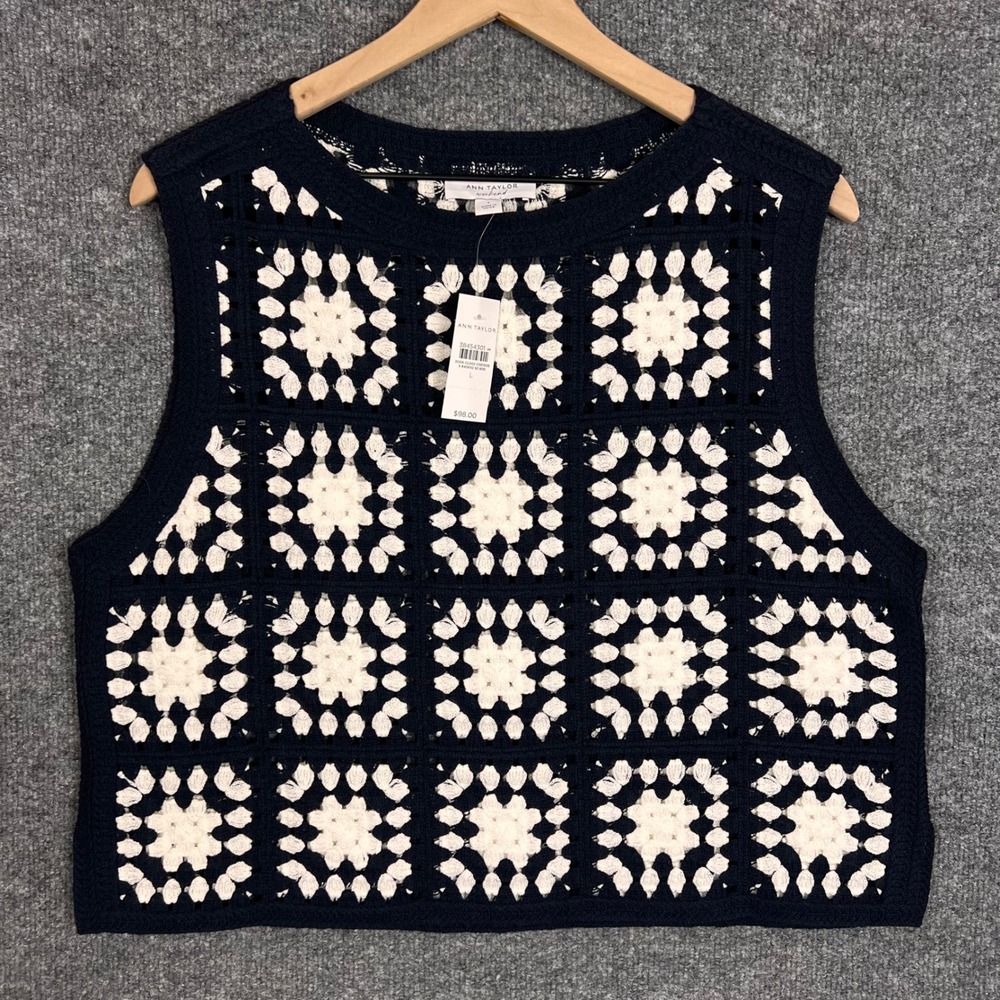 NEW $98 Ann Taylor Weekend Granny Square Vest L Navy Crochet Cotton Mix